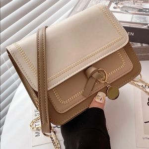 Stitched detail crossbody bag